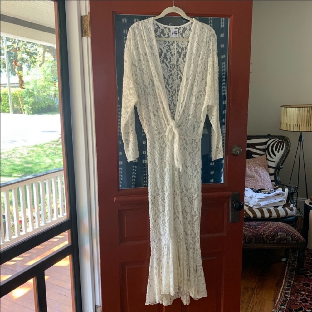 Backbite Vintage Lace maxi dress